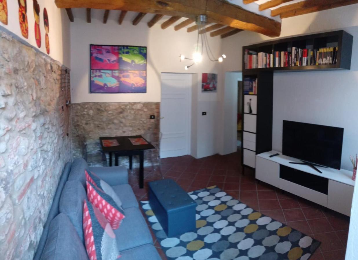 Appartamento La Torretta Porcari Exterior foto